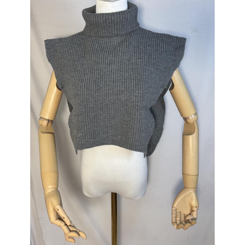 Gray ribbed knit cropped turtleneck sleeveless sweater vest displayed on a mannequin with wooden articulated arms